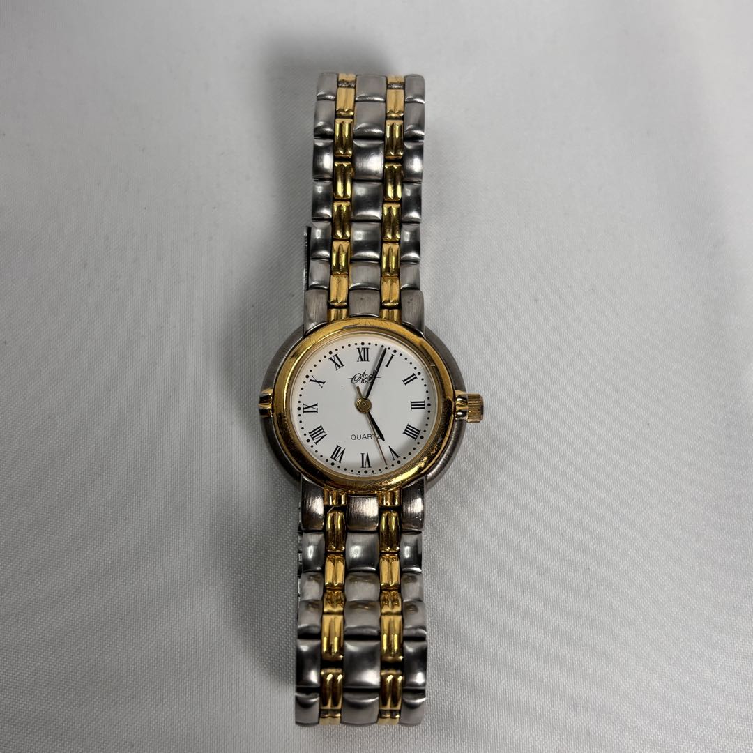 A&s Analog Quartz Women