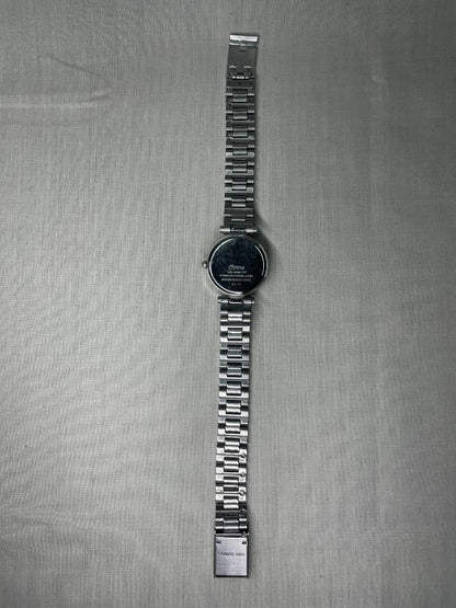 Opus Analog Solar Women