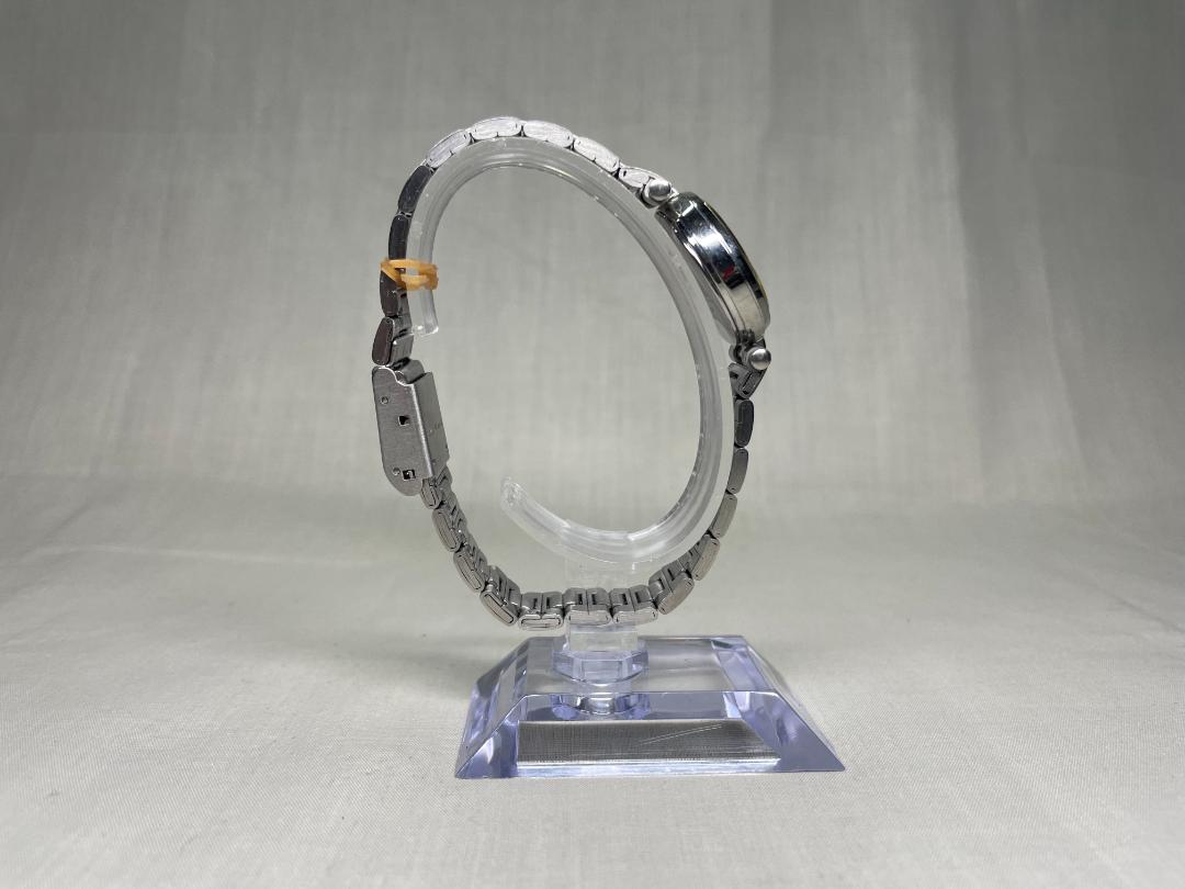 Opus Analog Solar Women