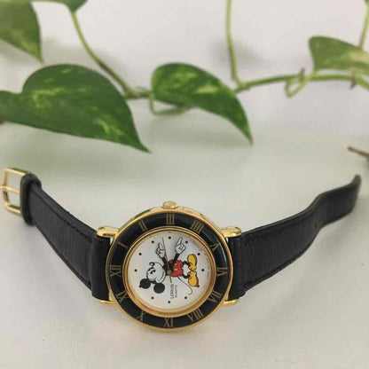 LORUS Disney Analog Quartz Women ロラス 希少 レトロ ミッキー Watch