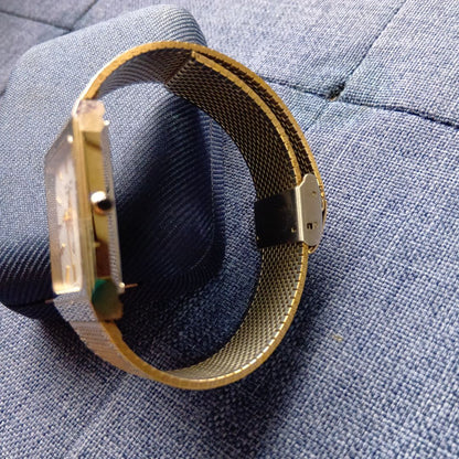 Sunload Analog Quartz Women