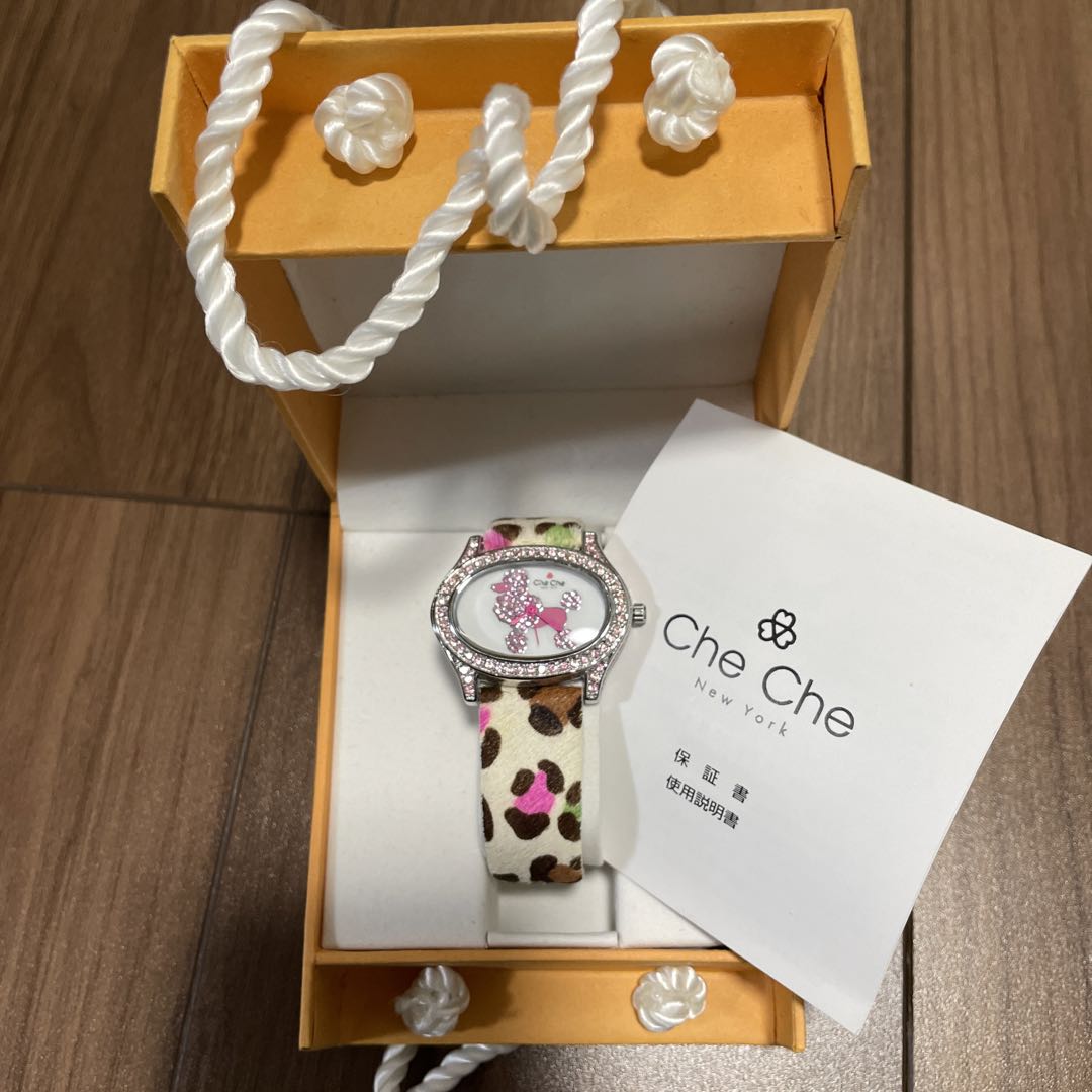 Che New York Analog Quartz Women