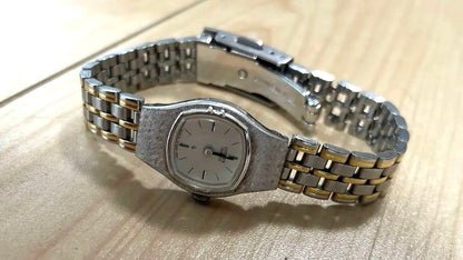 CITIZEN Analog Mechanical (Manual) Women
