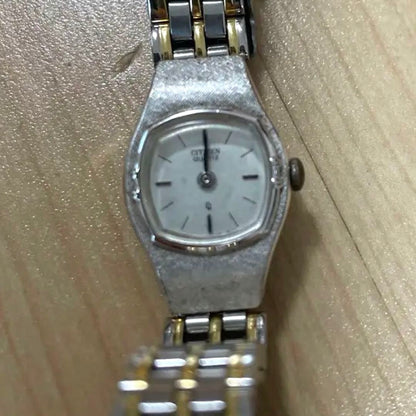 CITIZEN Analog Mechanical (Manual) Women