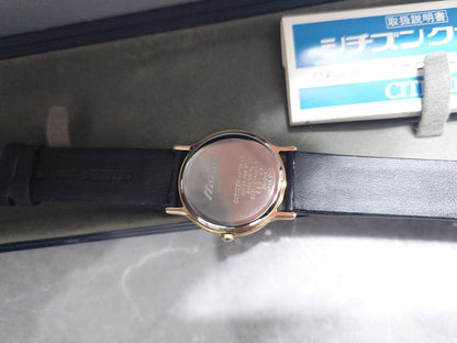 Citizen Analog Quartz Women