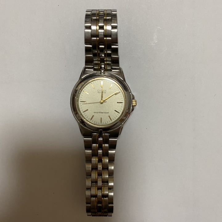 Citizen E030-K16253 Analog Quartz Men