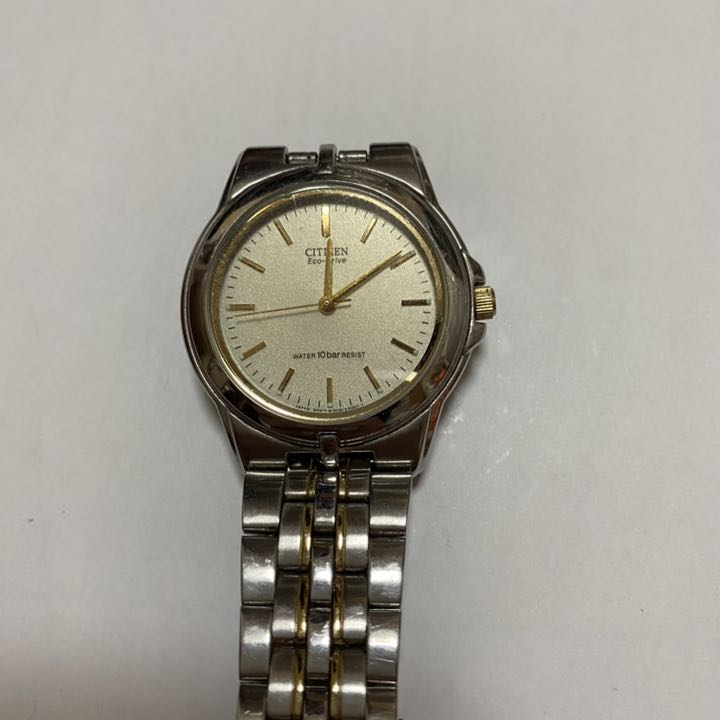 Citizen E030-K16253 Analog Quartz Men