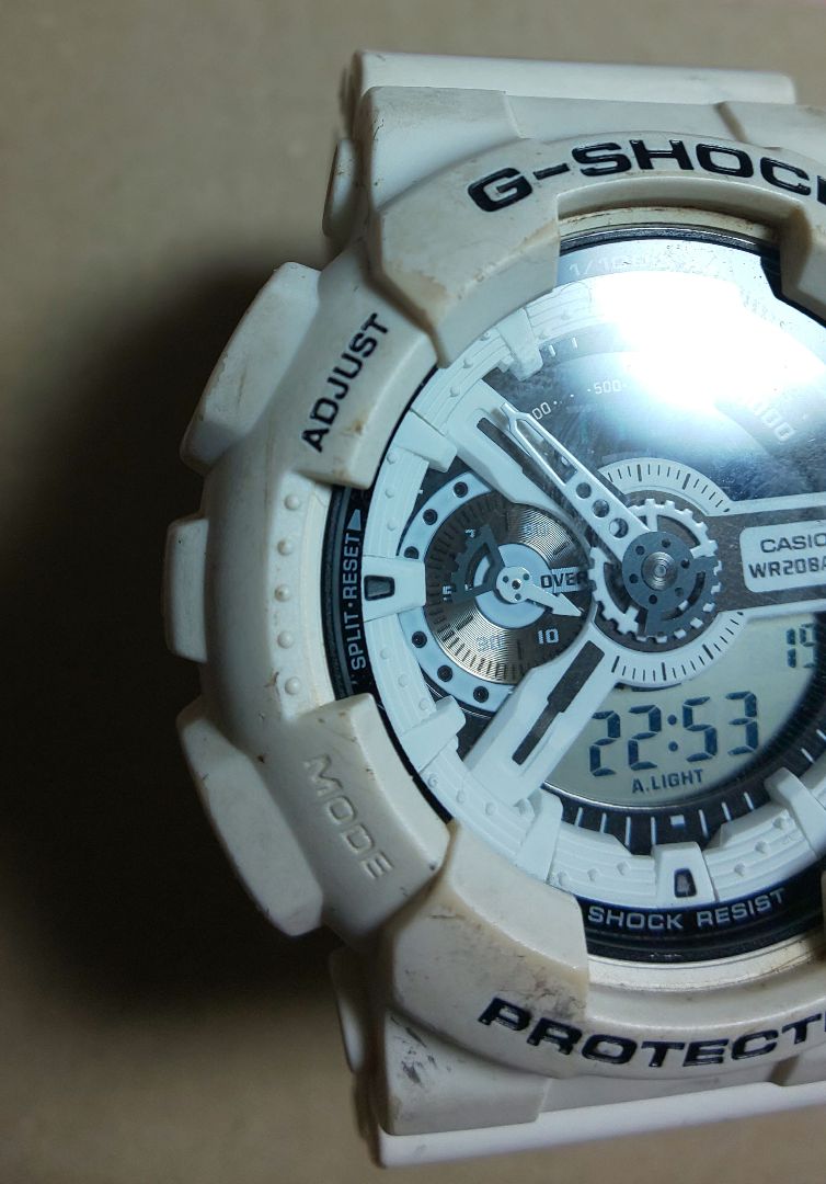 G-Shock Mahareshi GA-110MH Digital-Analog Quartz Men
