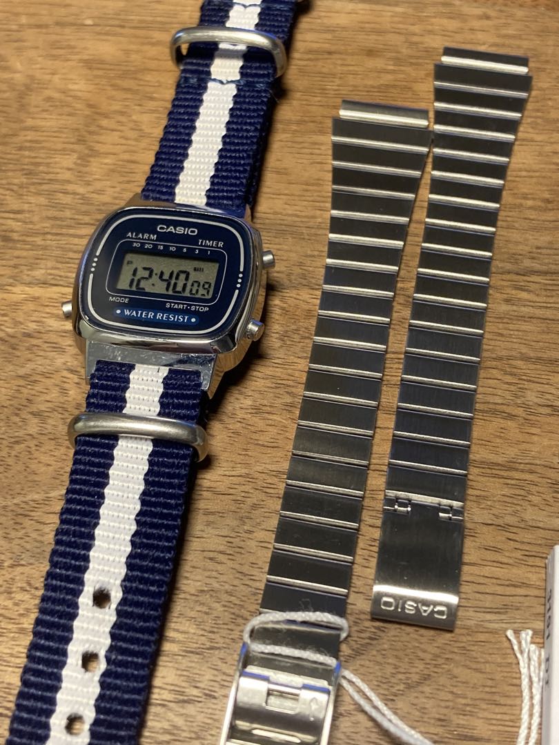 Casio Cheap-Casio A-670WA-2 Digital Quartz Women