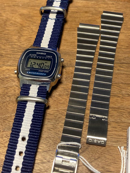 Casio Cheap-Casio A-670WA-2 Digital Quartz Women