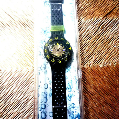 Swatch scuba SCUBA200 Analog Quartz Men 200