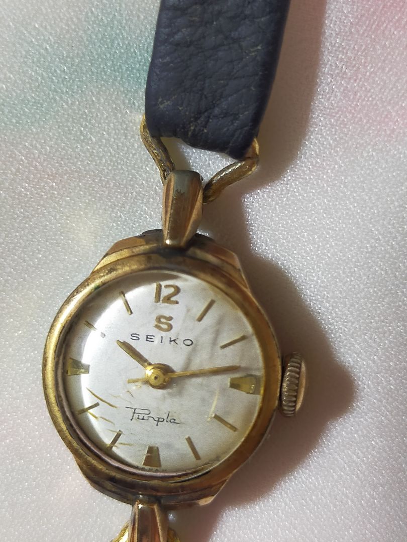 Seiko Analog Mechanical (Manual) Women