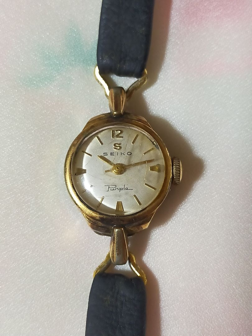 Seiko Analog Mechanical (Manual) Women