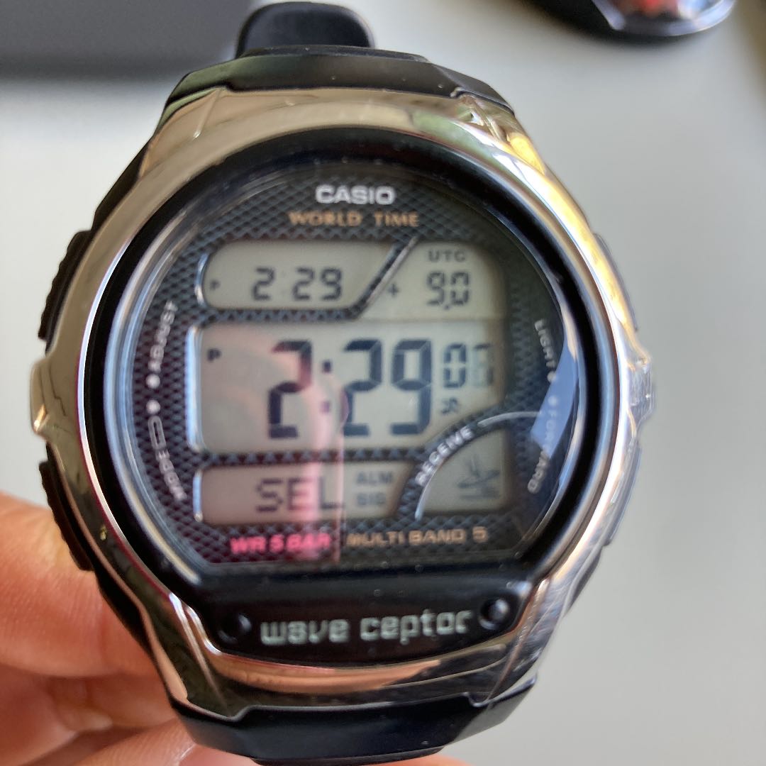 Casio Wave Ceptor Digital Quartz Men