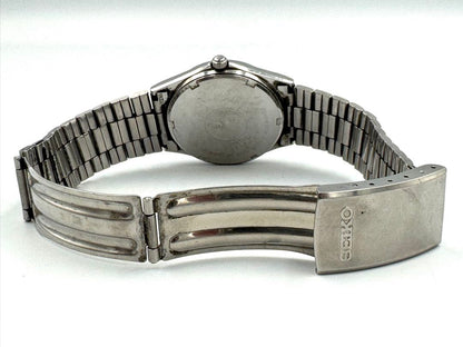 Seiko Chronos 8123-6120 Analog Quartz Unisex Adults Day Date 33Mm Vintage Watch Head For Parts As-Is