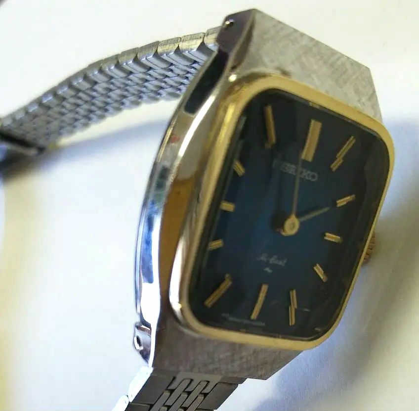 Seiko HI-Beat 1120-3070 Analog Mechanical (Manual) Women