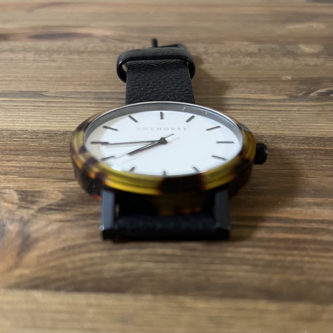 Analog Quartz Women