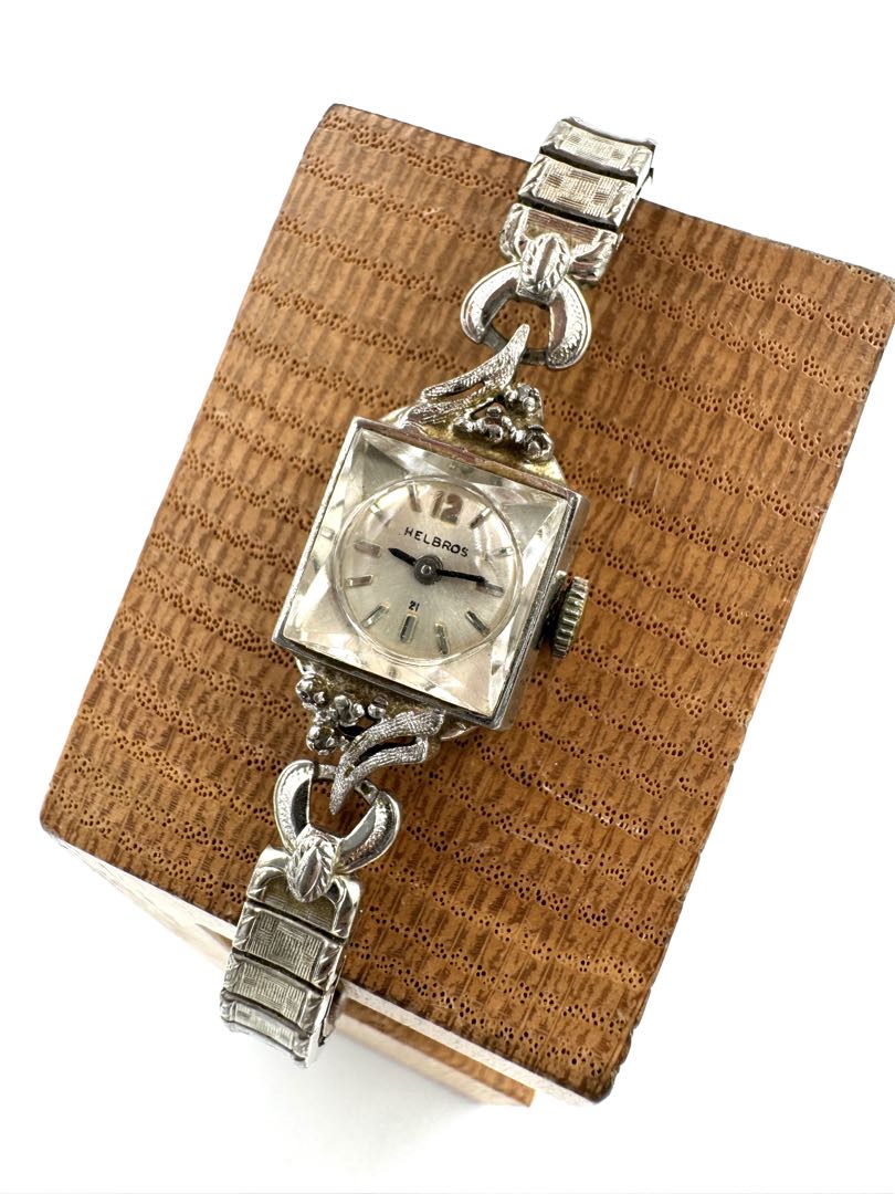 Helbros Analog Mechanical (Manual) Women Manual Winding Watch For Parts