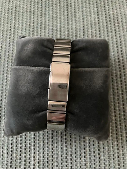 Seiko lk/lukia Analog Quartz Women