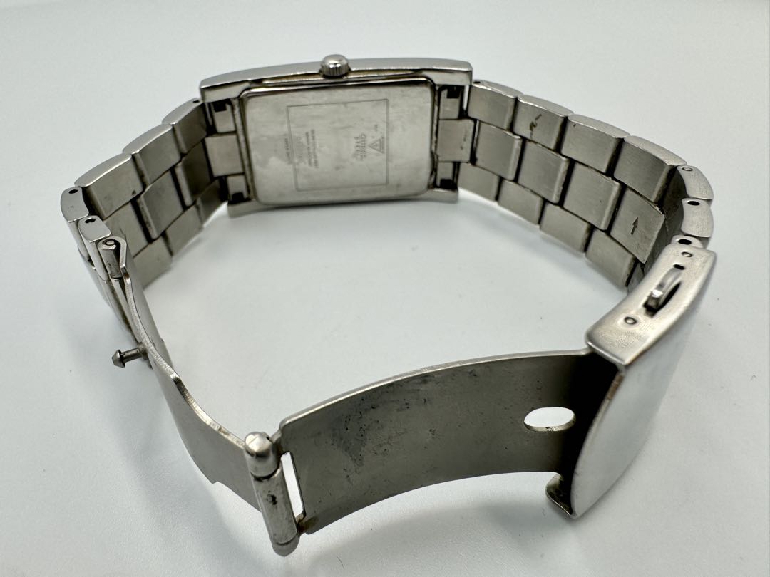 Guess Analog Quartz Men Watch