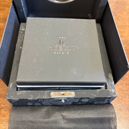 Hublot Analog Quartz Men