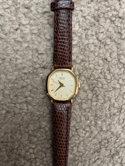 Seiko Analog Quartz Women
