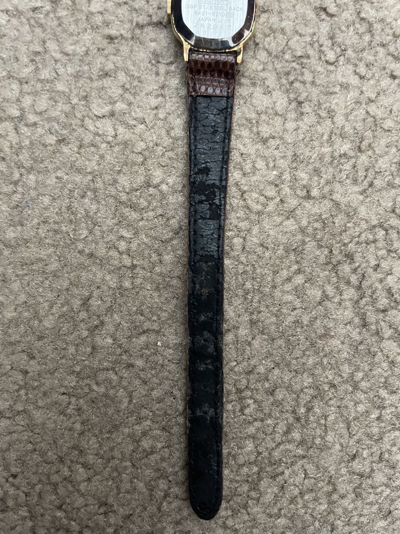 Seiko Analog Quartz Women