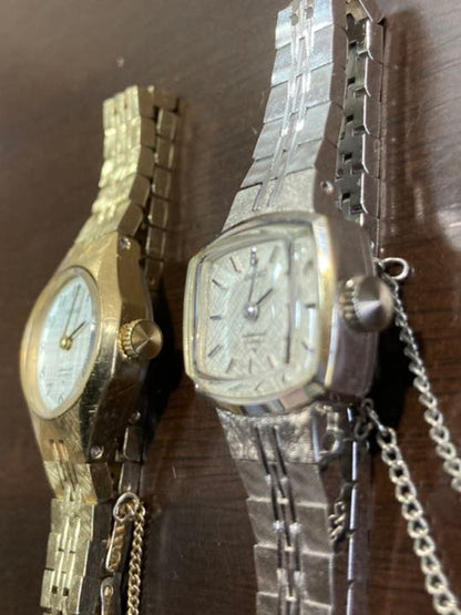 Seiko Special Analog Mechanical (Manual) Women Special 23Jewels 1140 Manual Winding Gold and Silver