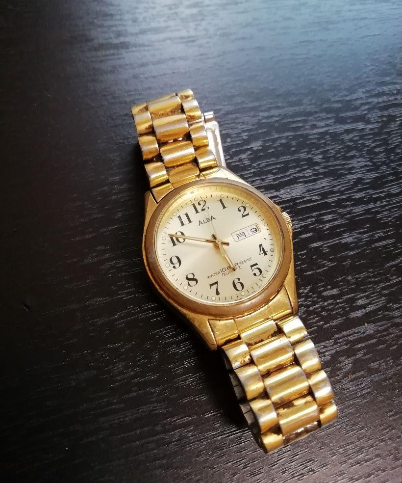 Seiko Alba V733-7A70 Analog Quartz Men