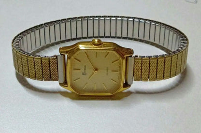 Citizen ELEGANCE Analog Quartz Women