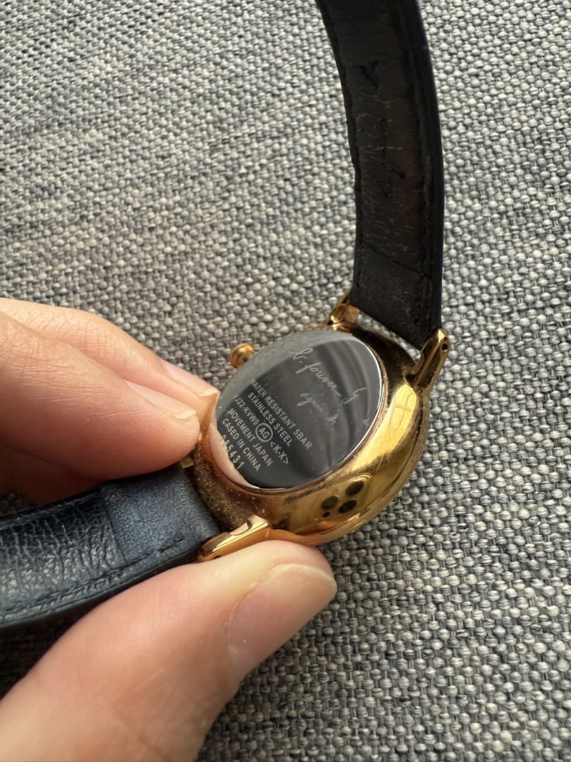 Agnes B. Analog Quartz Women