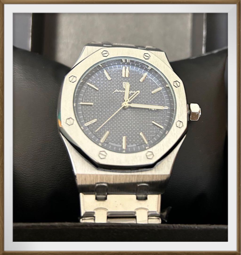Analog Quartz Men Men Royal Oak Homage Watch Silver X Blue Unused