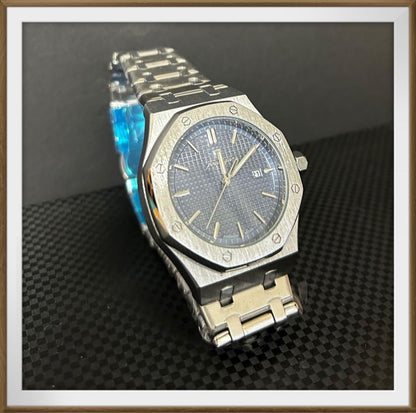 Analog Quartz Men Men Royal Oak Homage Watch Silver X Blue Unused