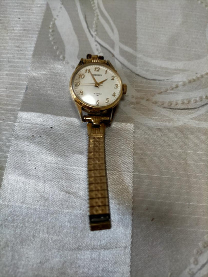 Seiko Analog Quartz Women