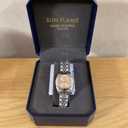 Sun Flame Analog Quartz Women