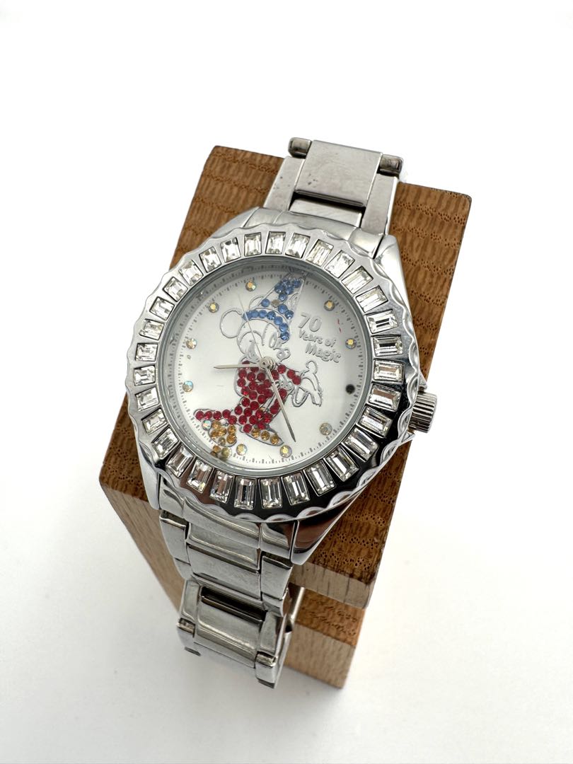 Disney mickey Analog Quartz Men Mouse Limited Edition Watch
