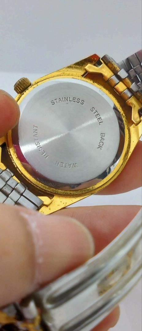 Giulio Valentino Analog Quartz Men ジュリオ・ヴァレンティノ Italy ペアーウォッチ Working Item