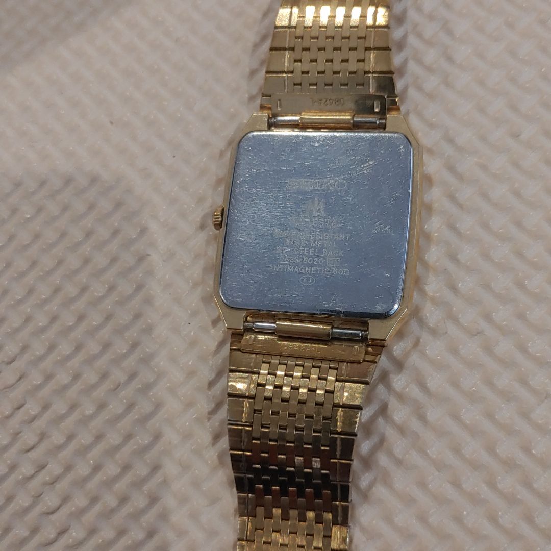 Seiko Analog Quartz Women