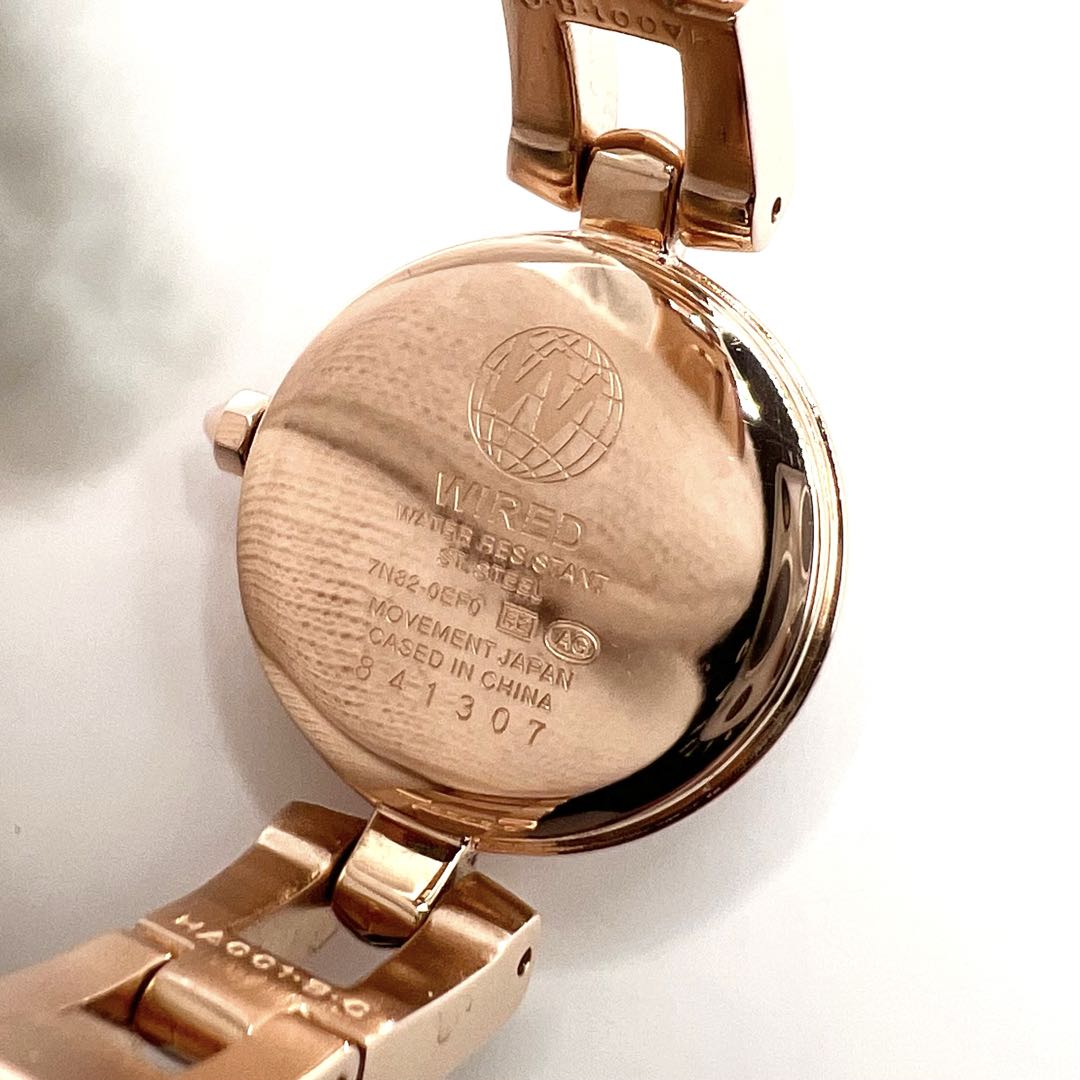Seiko Wired Analog Quartz Women