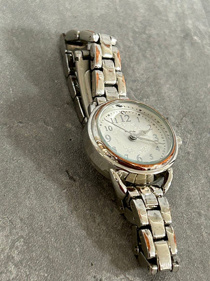 Setup7 Analog Quartz Women