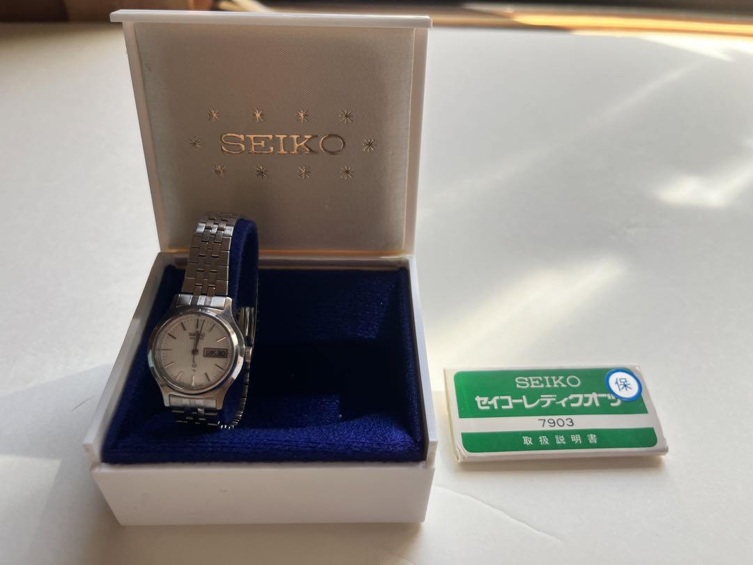 Seiko Selection Analog Quartz Women
