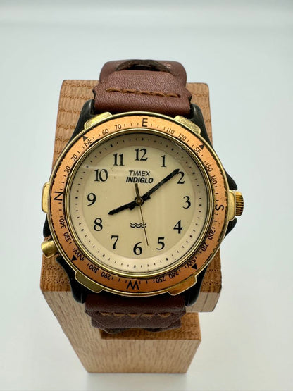 TIMEX Expedition T49713 Analog Quartz Men Men Watch Not Working For Parts