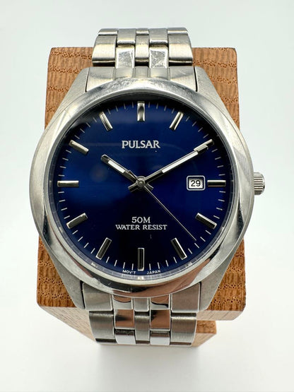 Pulsar Analog Quartz Men Watch