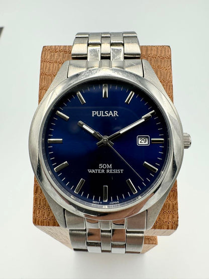 Pulsar Analog Quartz Men Watch
