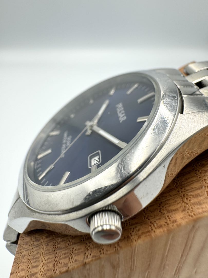 Pulsar Analog Quartz Men Watch