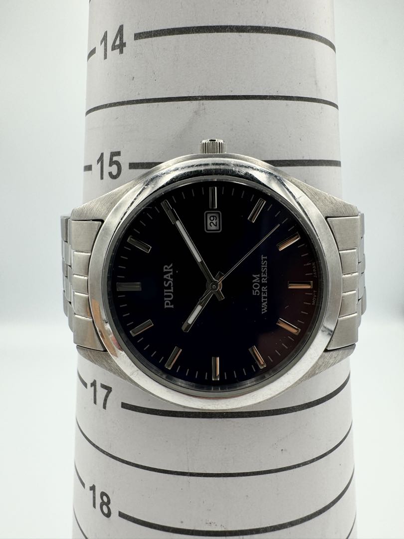 Pulsar Analog Quartz Men Watch