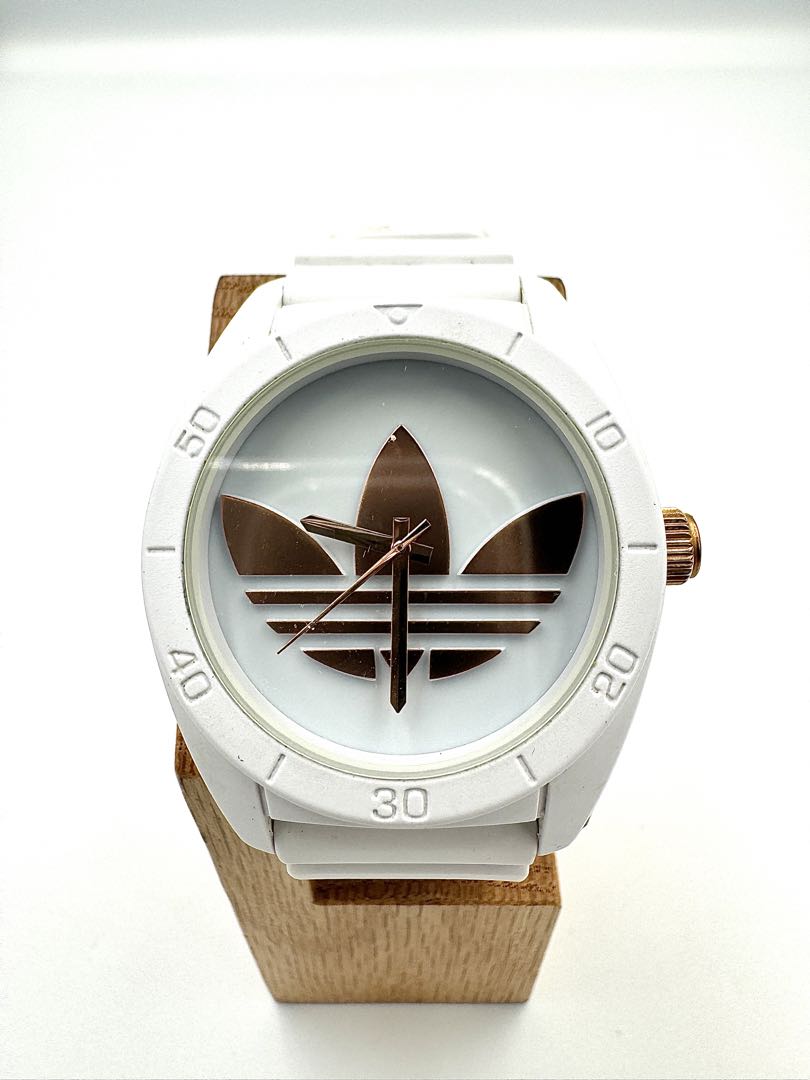 Adidas Analog Quartz Men Watch White