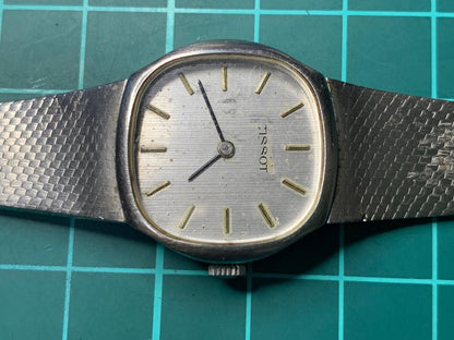 Tissot Analog Mechanical (Manual) Women Women