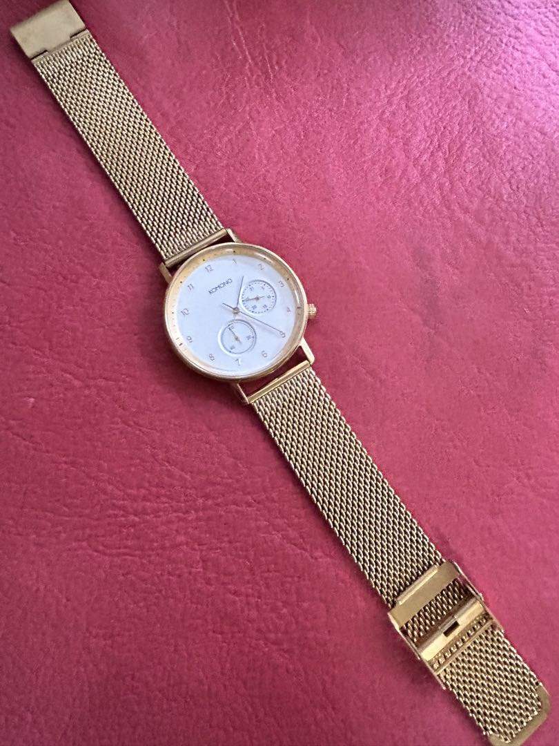 Komono Analog Quartz Men コモノ ワルサーゴールド アナログwatch未使用品battery Replaced