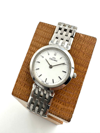 Delma Analog Quartz Women Watch